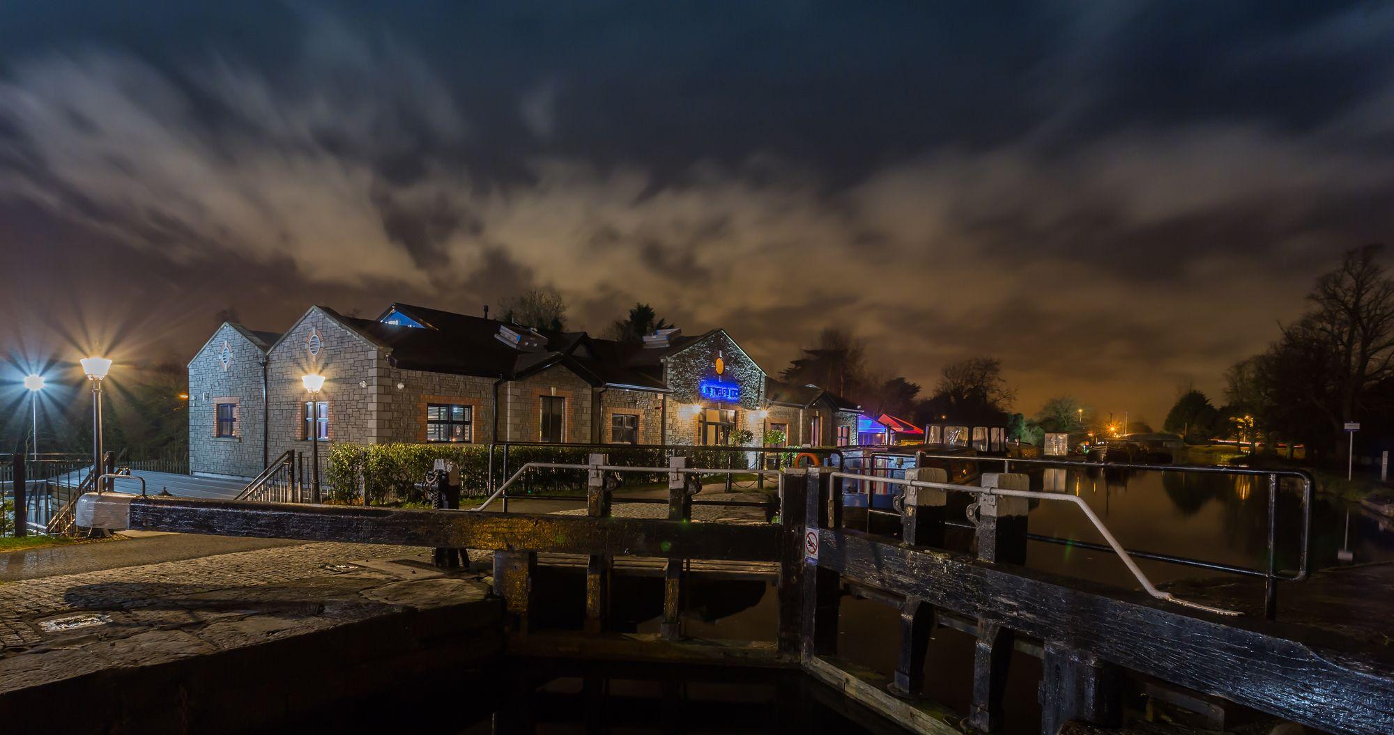 12Th Lock Boutique Hotel Касълнок Екстериор снимка