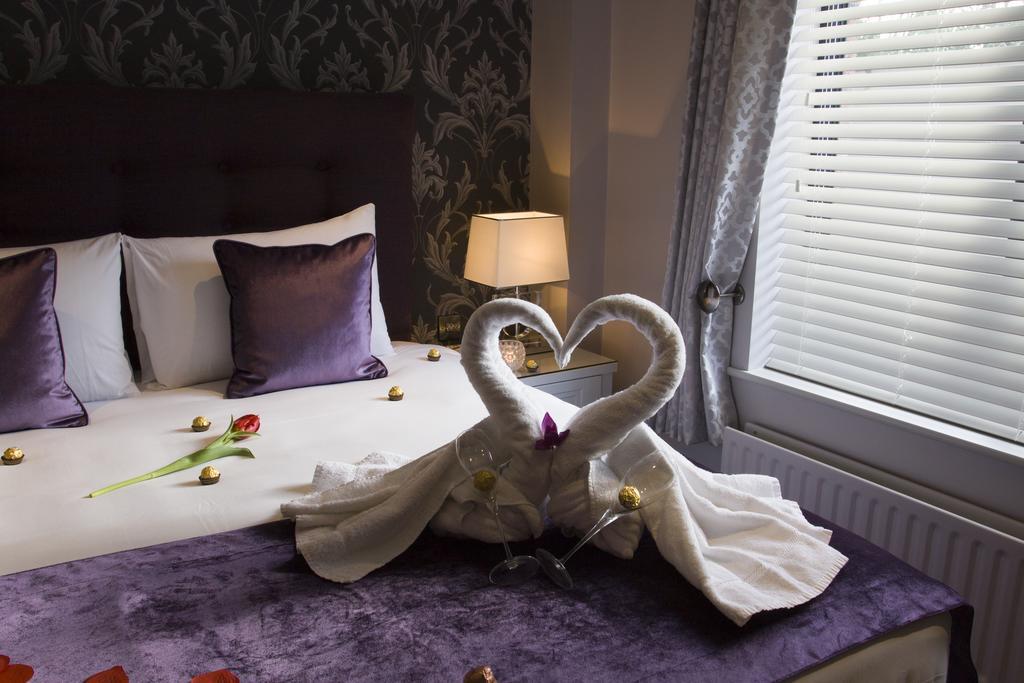 12Th Lock Boutique Hotel Касълнок Екстериор снимка