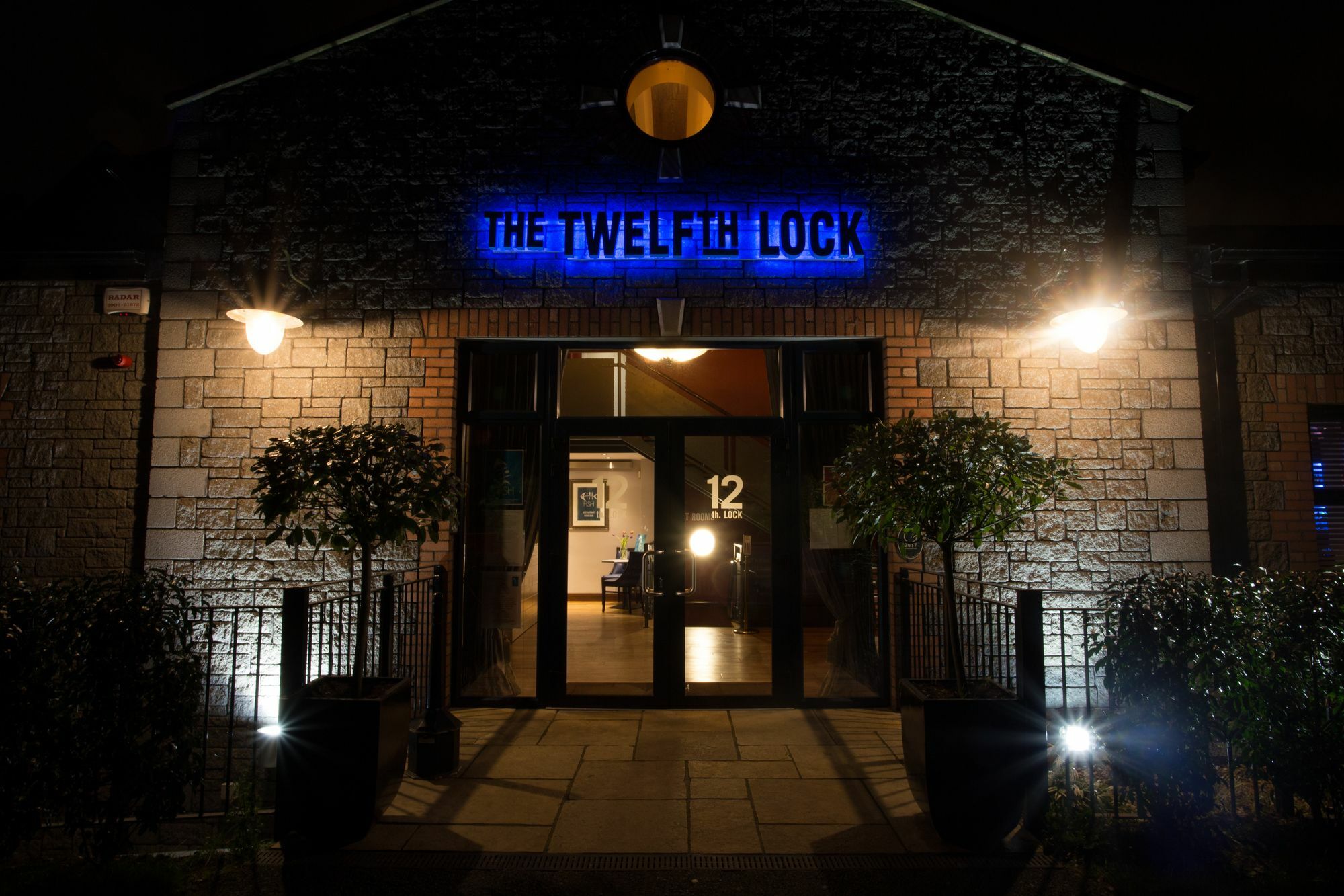 12Th Lock Boutique Hotel Касълнок Екстериор снимка
