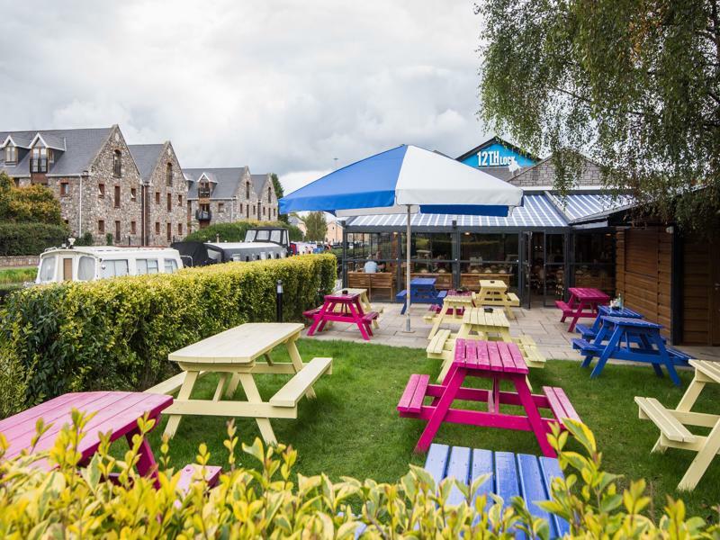 12Th Lock Boutique Hotel Касълнок Екстериор снимка